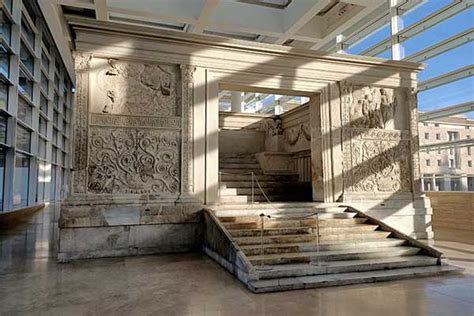  Ara Pacis Müzesi: Antik Roma'nın Barış Anıtı ve Şaheseri!